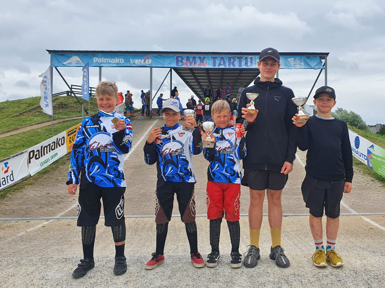 BMX kluba "Tālava" sportisti sezonu sāk Igaunijā
