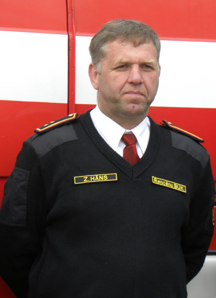 Brīvprātīgais ugunsdzēsējs kopš pilngadības