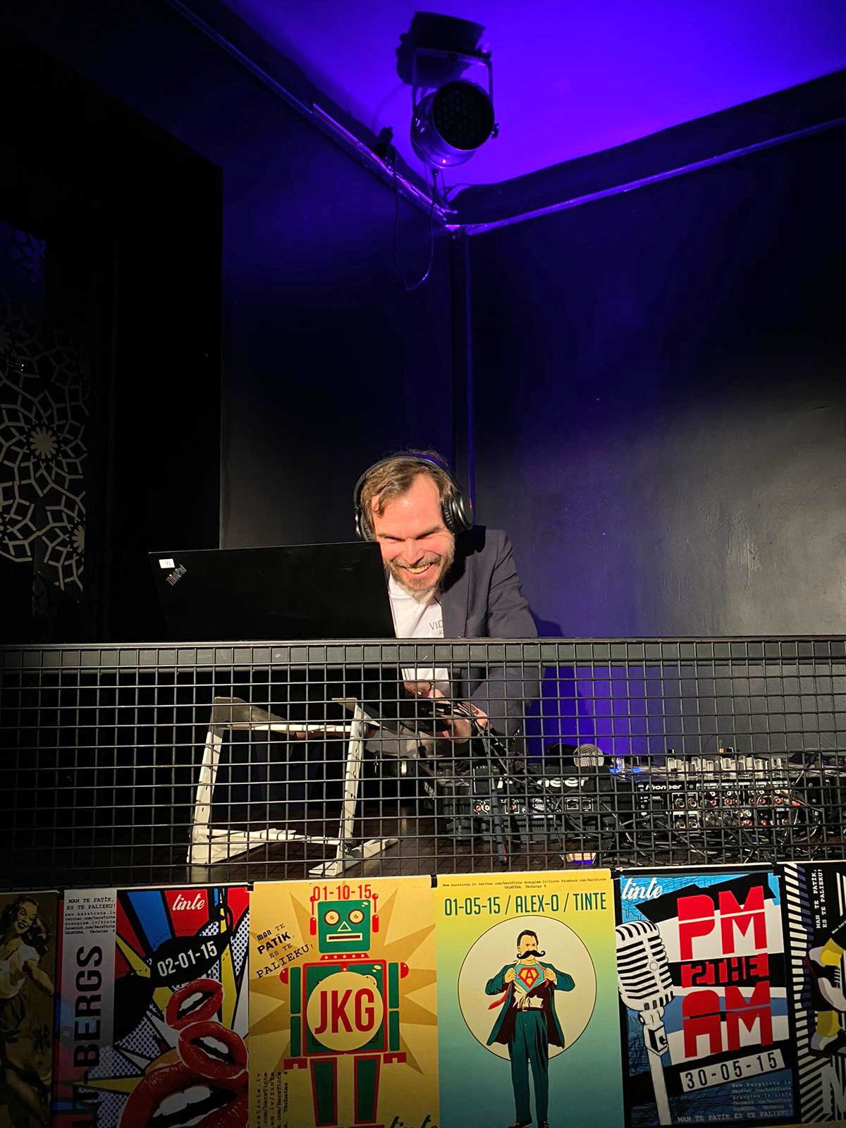 Cukurfestu noslēdz "online" balle