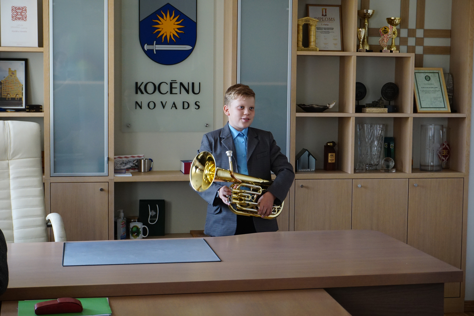 Lūgšanu brokastīs saziedotie līdzekļi ļauj dāvināt jau otro mūzikas instrumentu