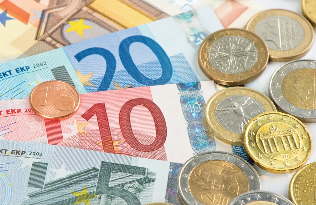 Pārskata 2011. gada pensijas un plāno izmaksu