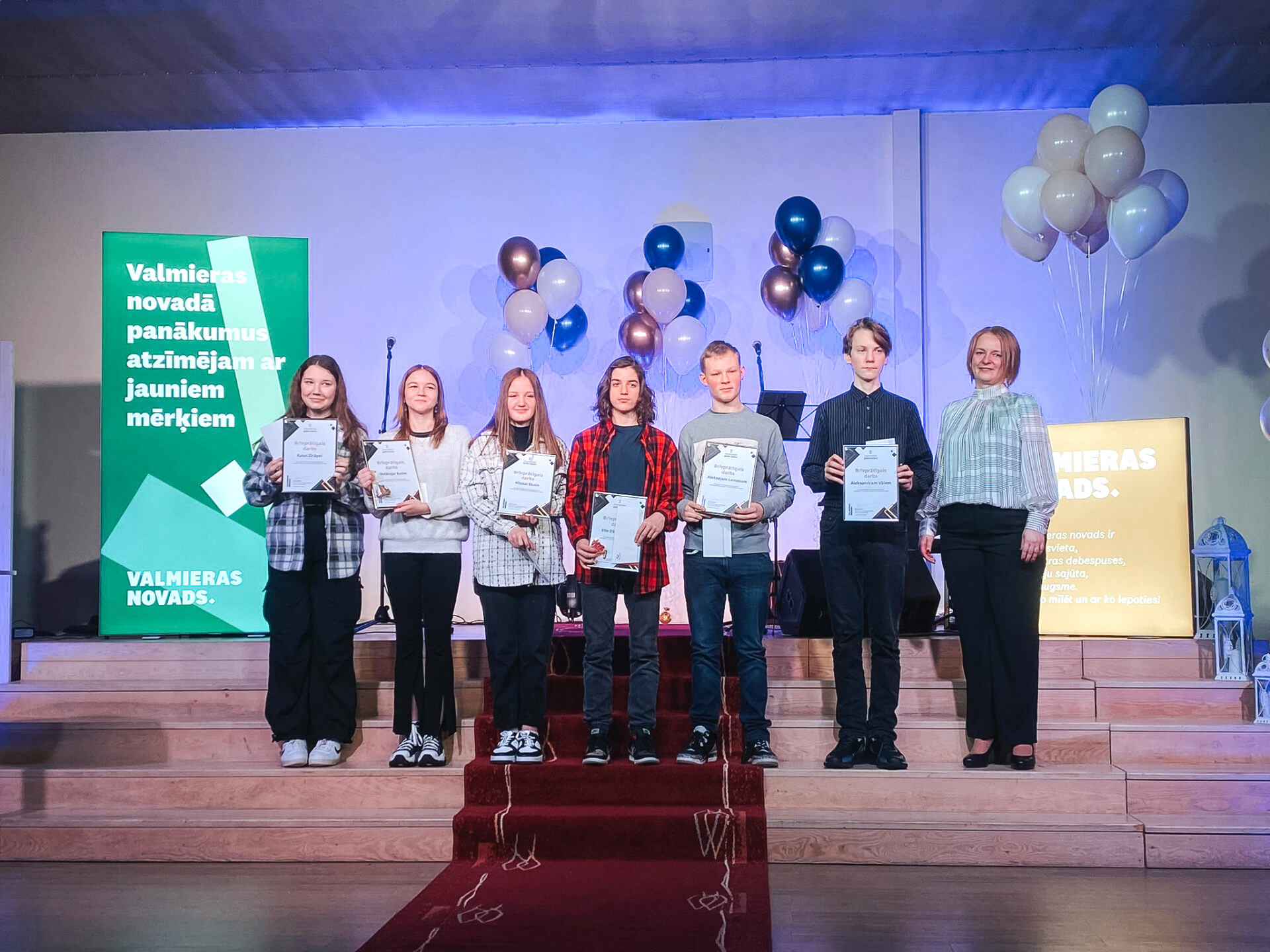 Pateicas Valmieras novada aktīvajiem jauniešiem