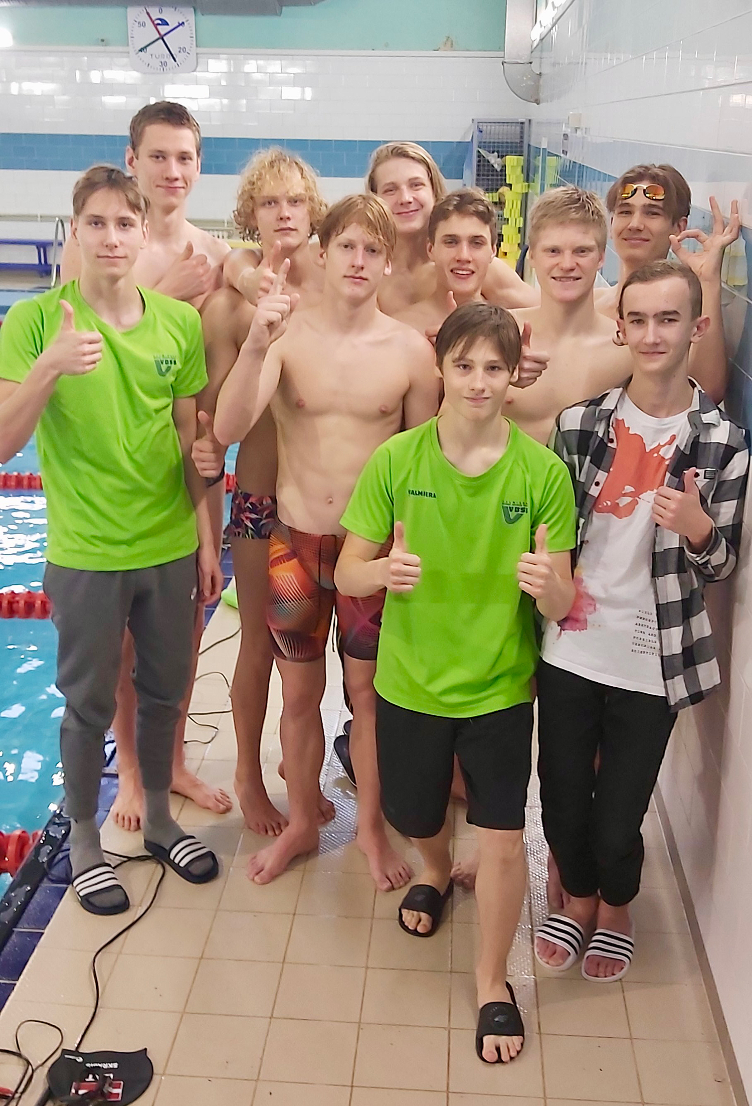 Valmieras peldētājiem veiksmīgi starti Latvijas junioru čempionātā