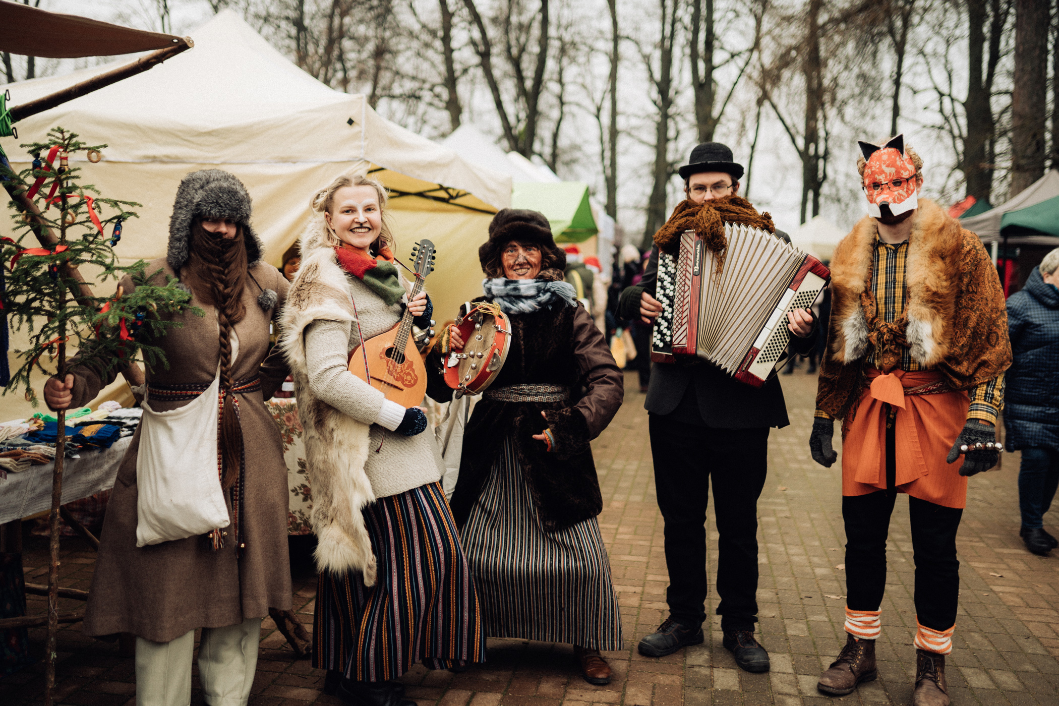 Valmiermuižā aicina uz dančiem, ziemas saulgriežu svinībām un tirdziņu "Gardu muti"