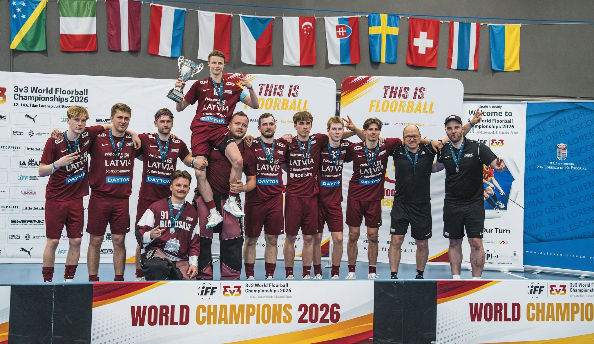 Mūsējiem sudraba un bronzas godalgas pasaules 3x3 florbola čempionātā!