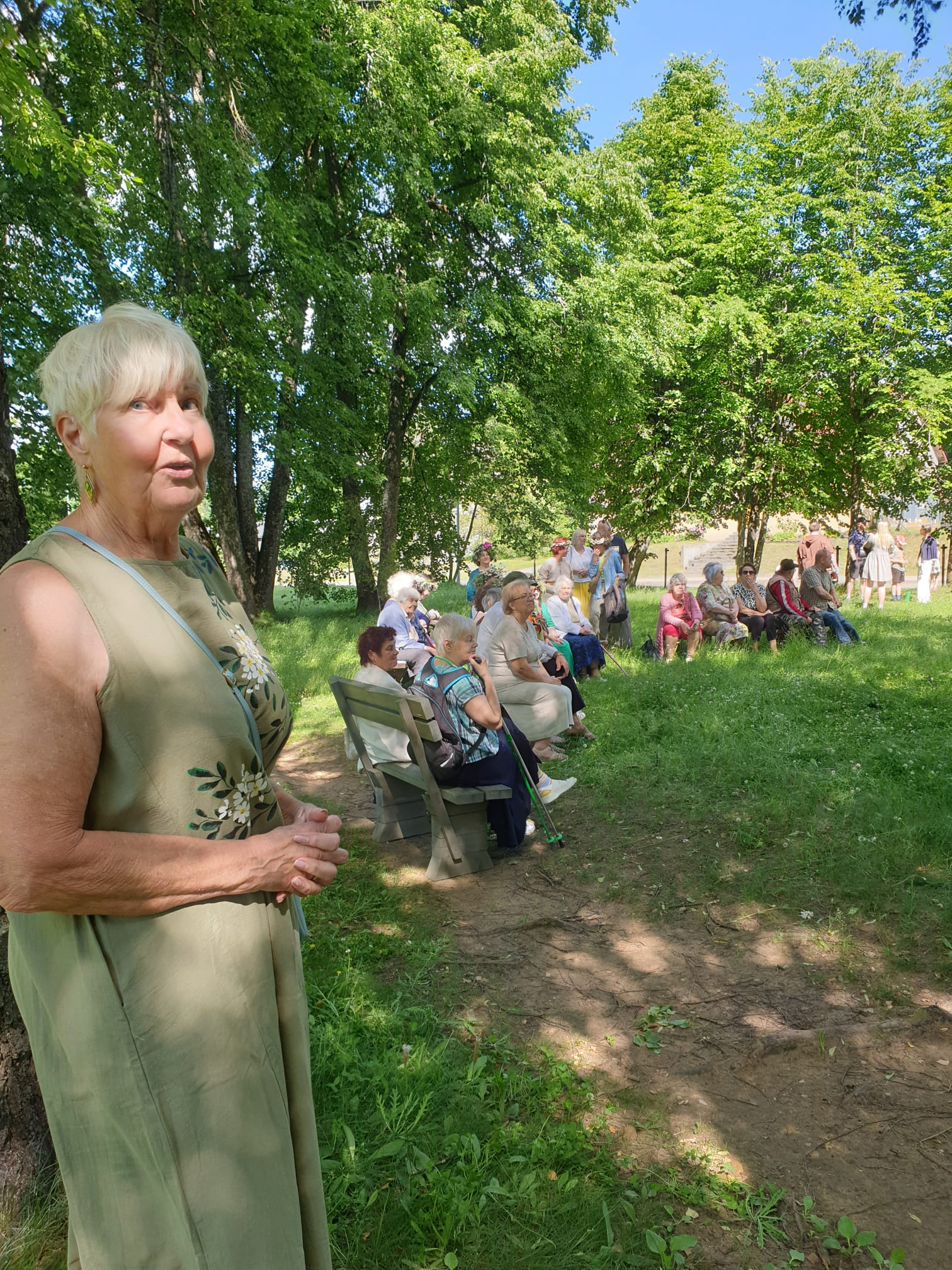 Iepazina saulgriežu tradīcijas