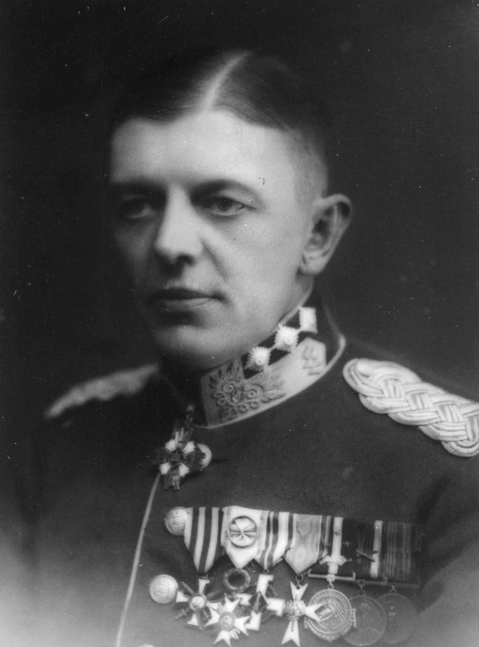 Novadnieks: Latvijas armijas pulkvedis-leitnants un Rīgas prefekts Pēteris Voldemārs Pommers (1894 – 1957)