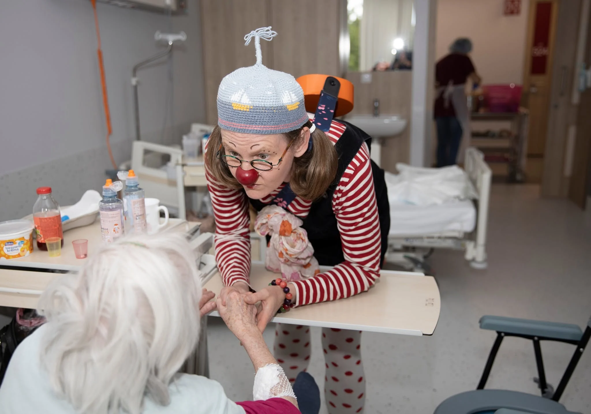 Dakteri Klauni atbalstīs seniorus