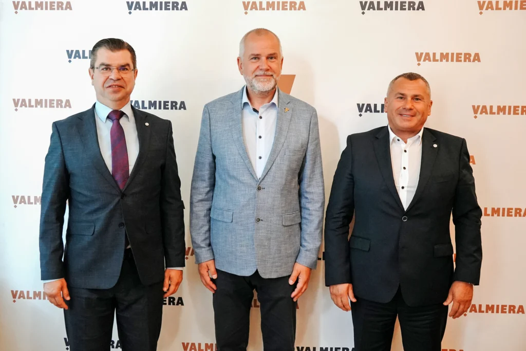 Novada pašvaldība parakstījusi sadarbības memorandu ar autopārvadātāju asociāciju «Latvijas Auto»