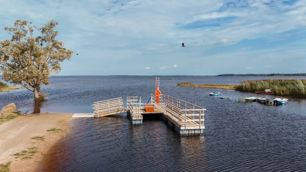 Jaunums Burtnieka centra laivu kanālā